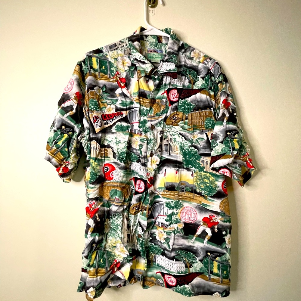 UGA Georgia Reyn Spooner XL shirt